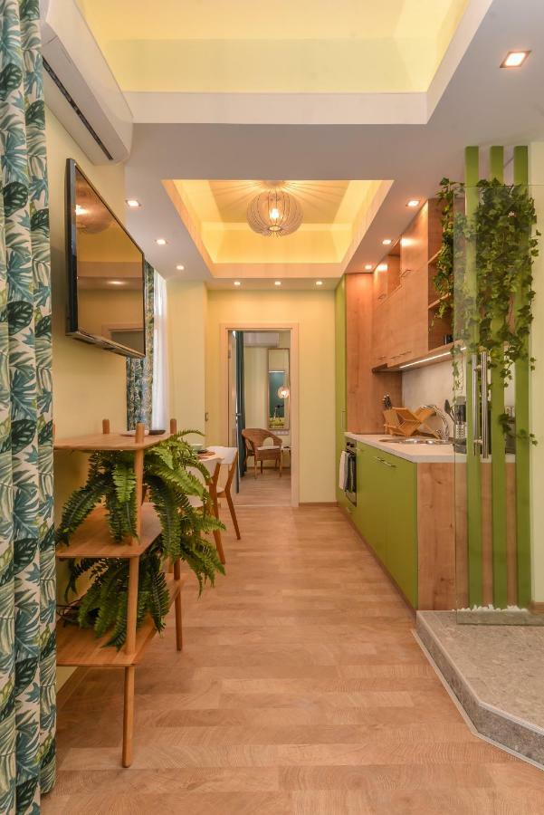 Chic 1Br With Terrace In Sofia City Center By Flat Mаnager Εξωτερικό φωτογραφία